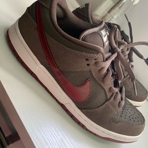 Nike SB Ironstone Barn